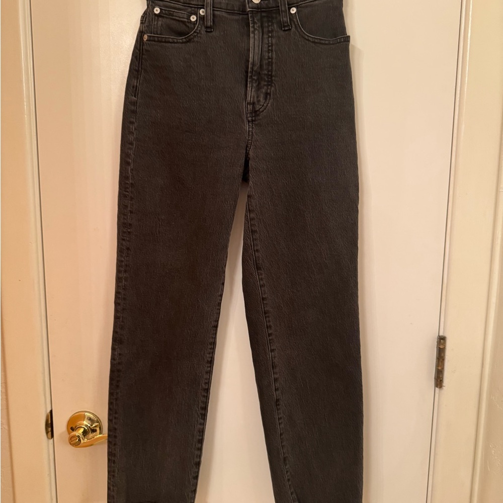 Madewell Perfect Vintage Straight Jeans – Size 23 – Washed Black – Raw Hem